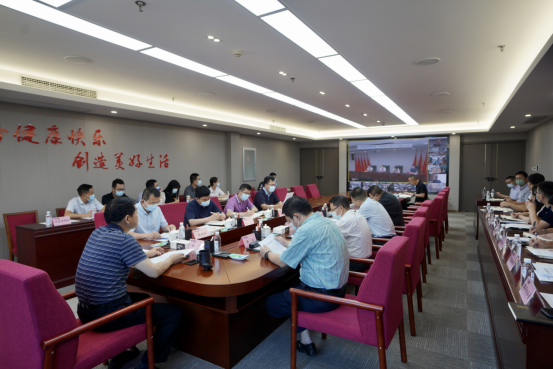 四川尊龙凯时集团召开疫情防控工作领导小组2022年第3次会议 集团党委书记、董事长、疫情防控工作领导小组第一组长任丁主持会议并讲话